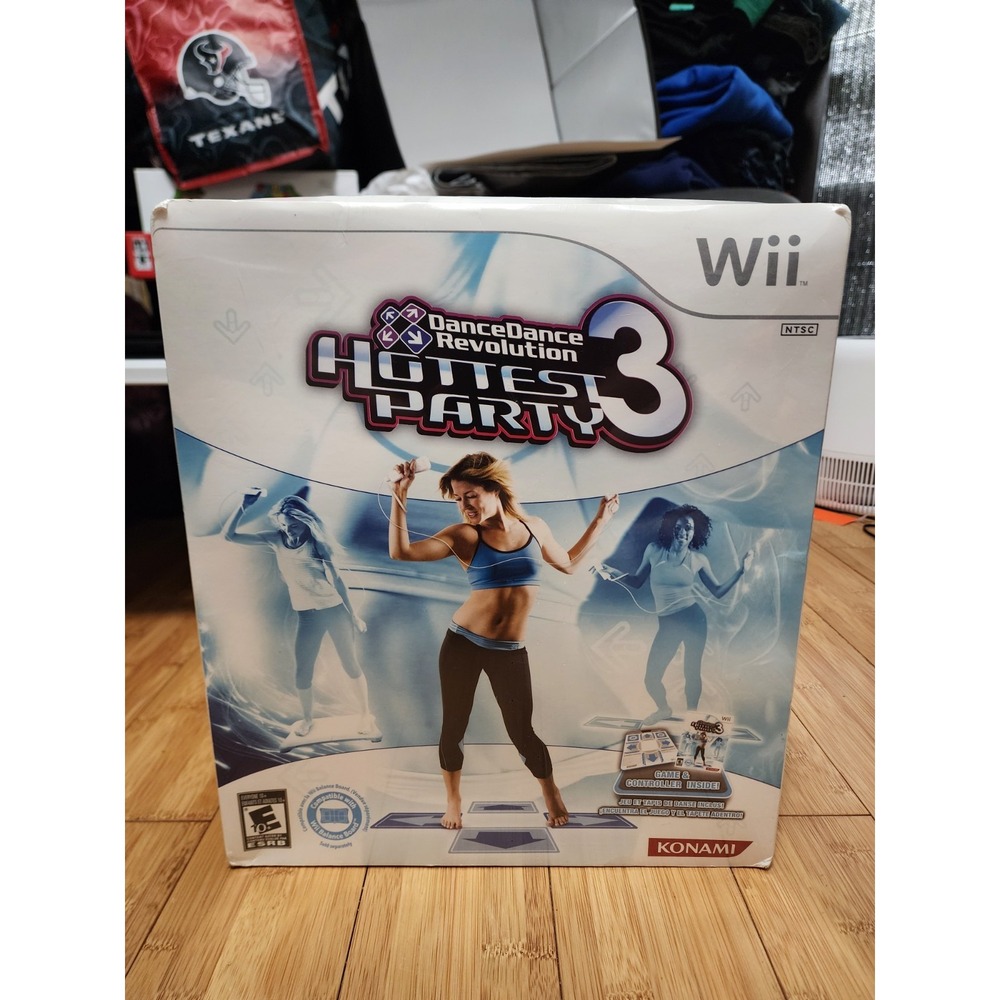 Dance Dance Revolution Hottest Party 3 - Nintendo Wii Game Bundle - New In Box